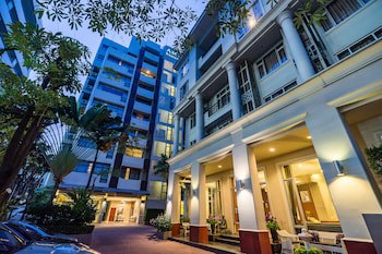 Asoke Residence Sukhumvit By Uhg
