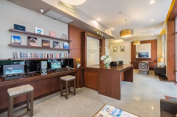 Asoke Residence Sukhumvit By Uhg