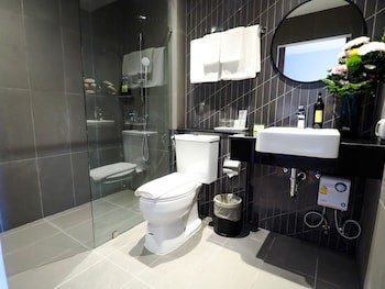Asoke Residence Sukhumvit By Uhg
