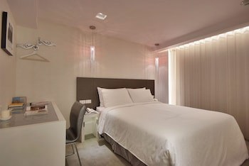 Forward Hotel Nangang