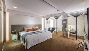 Forward Hotel Nangang