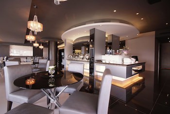 Forward Hotel Nangang