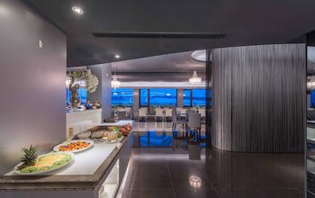Forward Hotel Nangang
