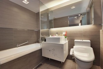 Forward Hotel Nangang