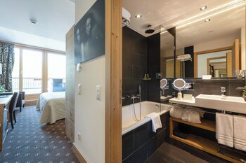 Nira Alpina - Member Of Design Hotels