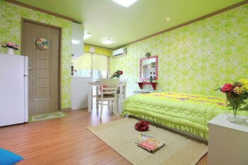 Bellus Rose Pension Hotel