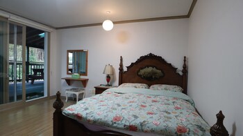 Bellus Rose Pension Hotel