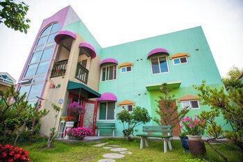 Bellus Rose Pension Hotel
