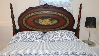 Bellus Rose Pension Hotel