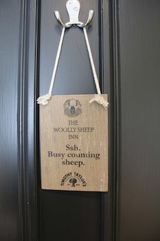 The Woolly Sheep Inn
