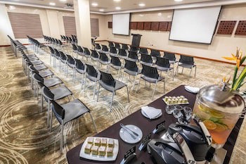 Ghl Hotel Abadia Plaza