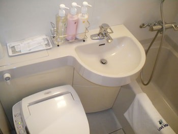 Hotel Livemax Hiratsuka Ekimae
