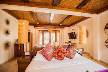 Almond Beach Resort At Jaguar Reef