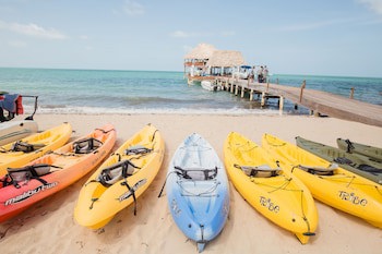 Almond Beach Resort At Jaguar Reef