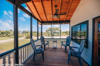 Almond Beach Resort At Jaguar Reef