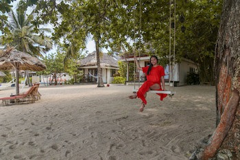 Almond Beach Resort At Jaguar Reef
