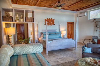 Almond Beach Resort At Jaguar Reef