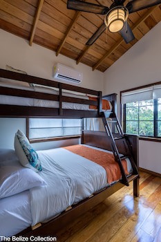 Almond Beach Resort At Jaguar Reef