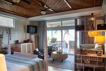Almond Beach Resort At Jaguar Reef