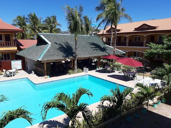 Slam's Garden Dive Resort