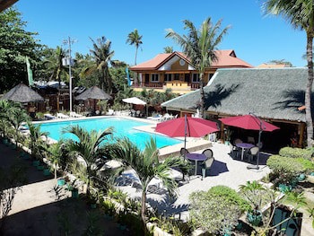 Slam's Garden Dive Resort