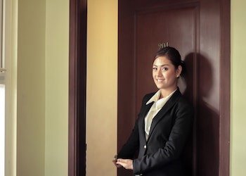 Casablanca Suites Near Airport
