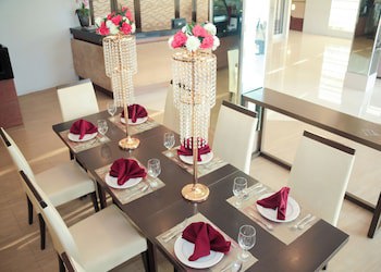 Casablanca Suites Near Airport