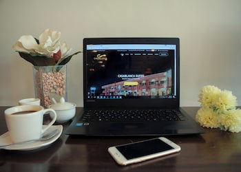 Casablanca Suites Near Airport