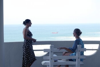 Oasey Beach Hotel