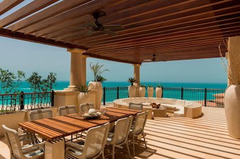 The St. Regis Saadiyat Island Resort, Abu Dhabi
