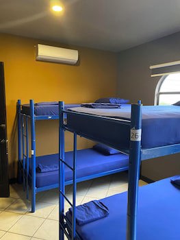 Alajuela Backpackers Airport Hostel