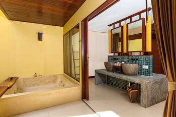 Chantaramas Resort