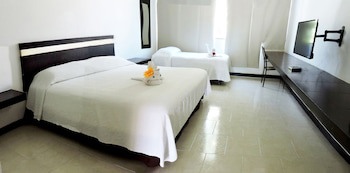 Hotel Plaza Playa - Near Playa Del Carmen Main Beach