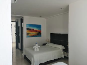 Hotel Plaza Playa - Near Playa Del Carmen Main Beach