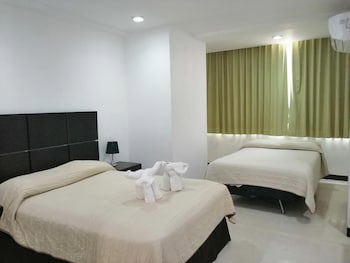 Hotel Plaza Playa - Near Playa Del Carmen Main Beach