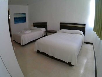 Hotel Plaza Playa - Near Playa Del Carmen Main Beach