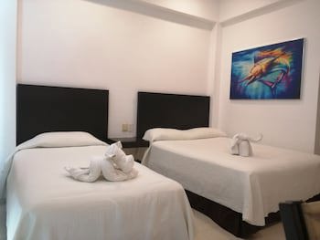 Hotel Plaza Playa - Near Playa Del Carmen Main Beach