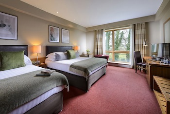 The Manor West Hotel & Leisure Club