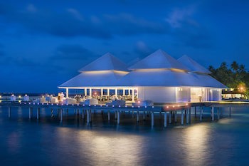 Diamonds Thudufushi Maldives Resort & Spa