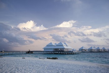 Diamonds Thudufushi Maldives Resort & Spa