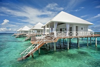 Diamonds Thudufushi Maldives Resort & Spa