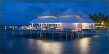 Diamonds Thudufushi Maldives Resort & Spa