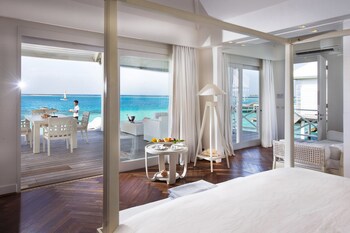 Diamonds Thudufushi Maldives Resort & Spa