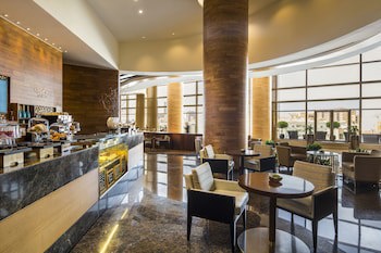 Swissotel Al Ghurair fotoğrafı