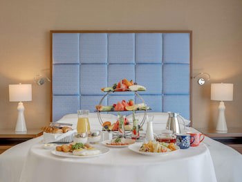 Swissotel Al Ghurair galeri fotoğrafı