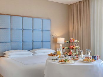 Swissotel Al Ghurair galeri fotoğrafı