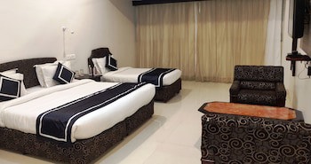 Chandra Inn