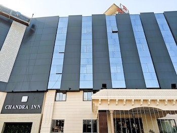 Chandra Inn