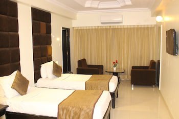 Chandra Inn