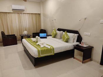 Chandra Inn